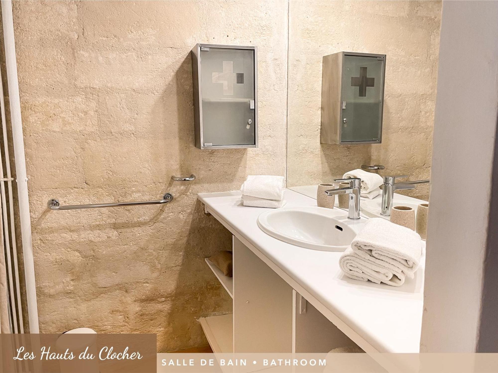 Les Appartements Du Clocher Avignon Bagian luar foto