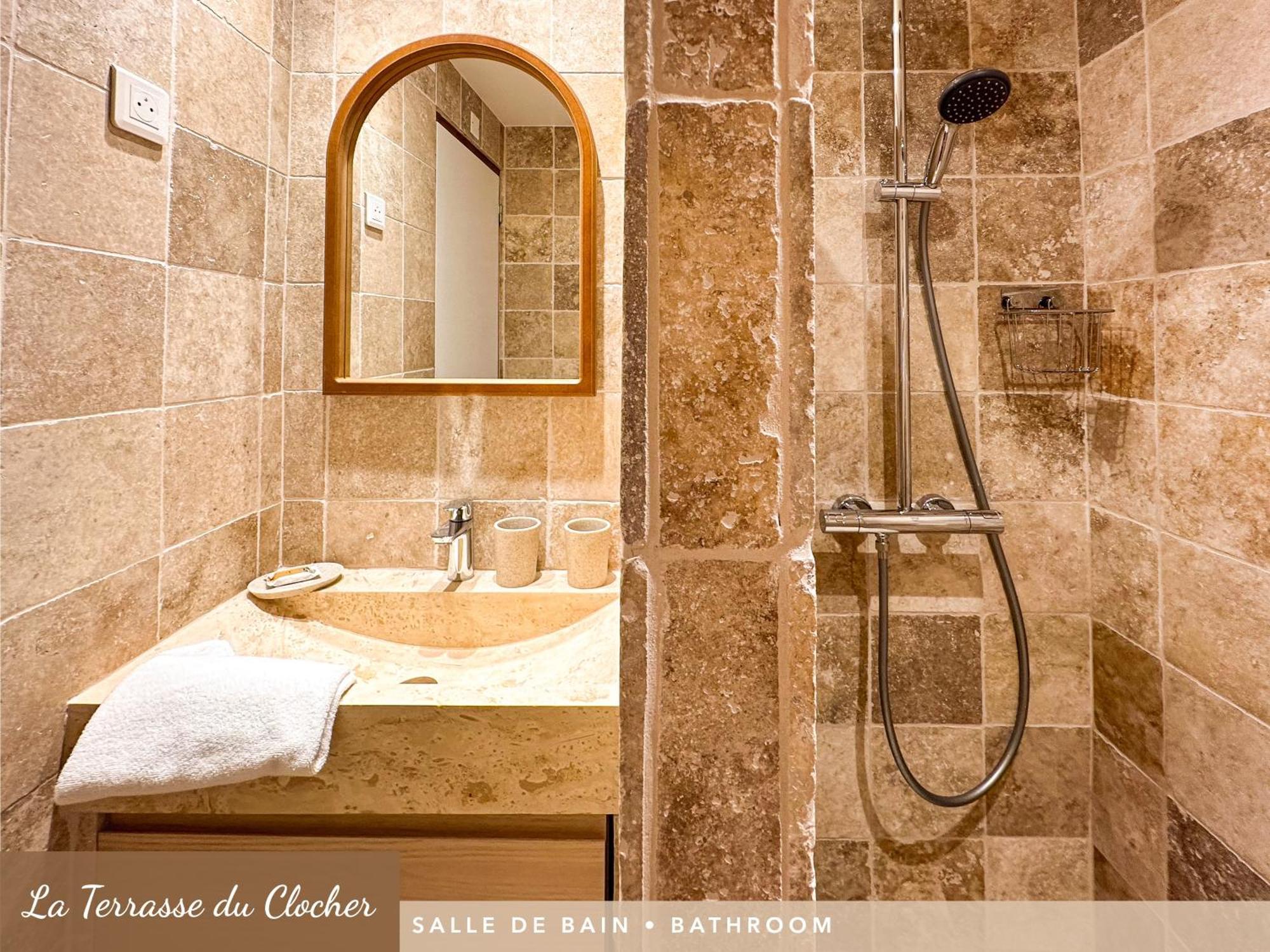 Les Appartements Du Clocher Avignon Bagian luar foto