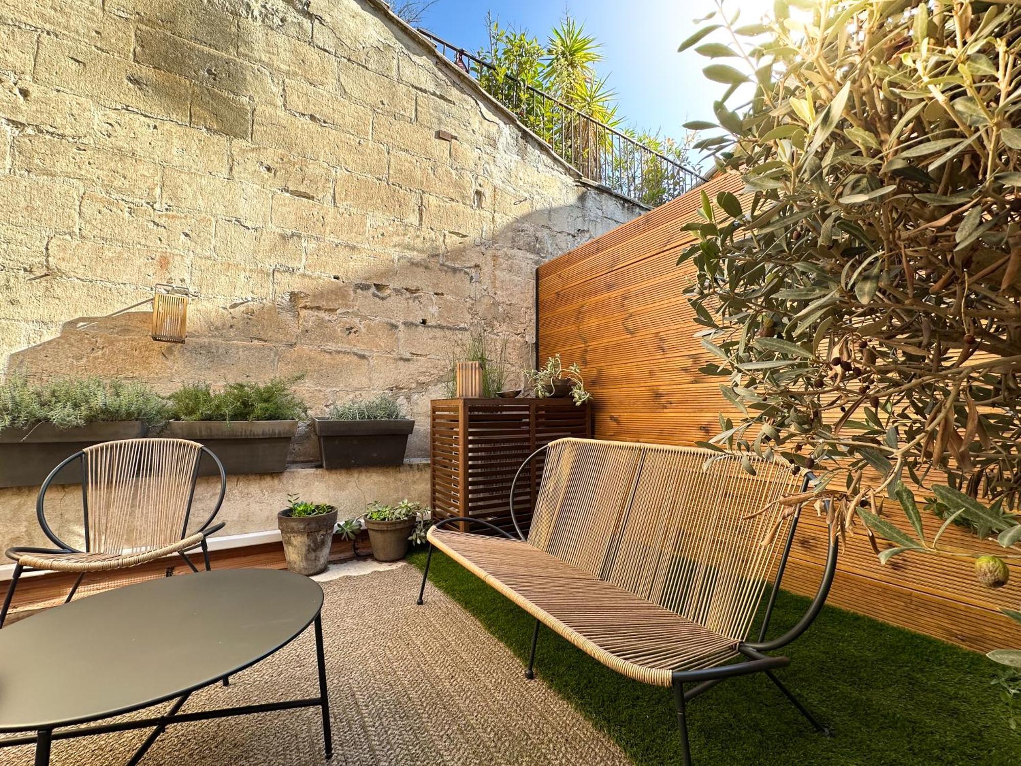 Les Appartements Du Clocher Avignon Bagian luar foto